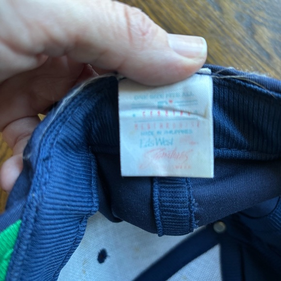 Vintage Boston Red Sox SnapBack Hat - One Size - Picture 2 of 3